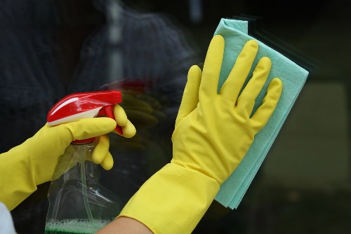 Professional oven cleaning service in Kingston upon Thames for a spotless kitchen